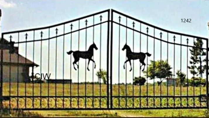 Horse Design Iron Gate